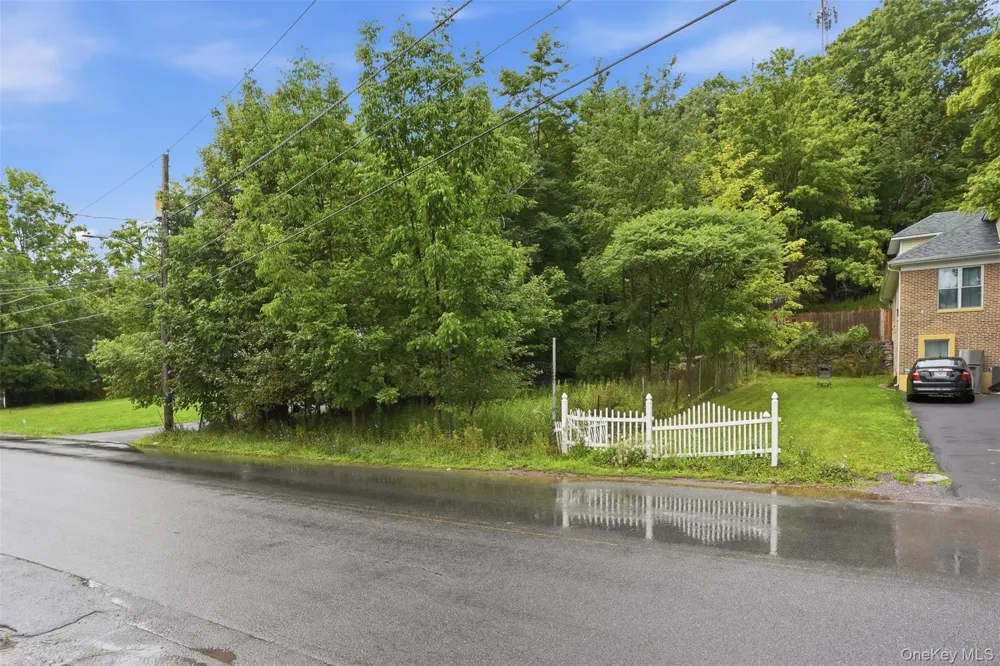 80 High Street Monticello, NY 12701