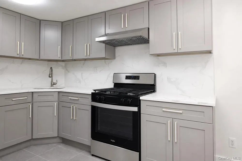 14434 37th Avenue #402 Flushing, NY 11354