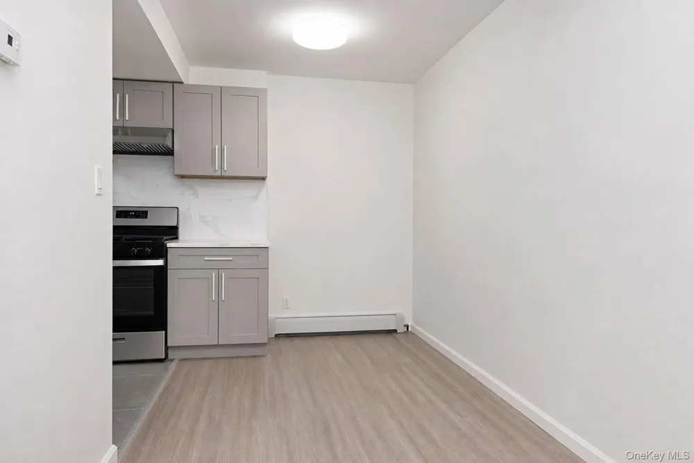 14434 37th Avenue #402 Flushing, NY 11354