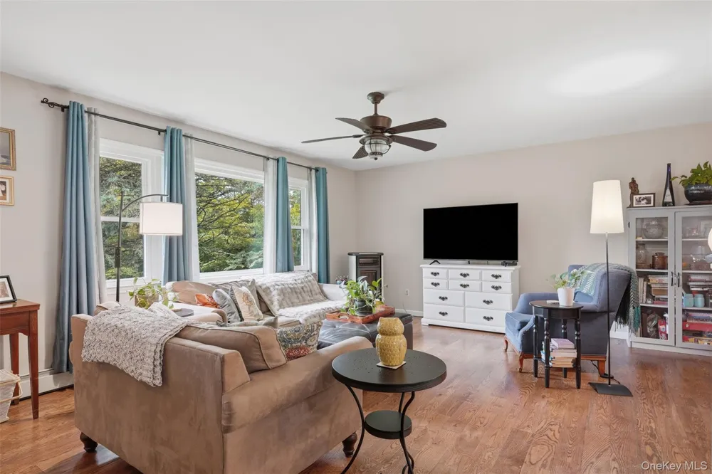 35 Beverly Drive Warwick, NY 10990