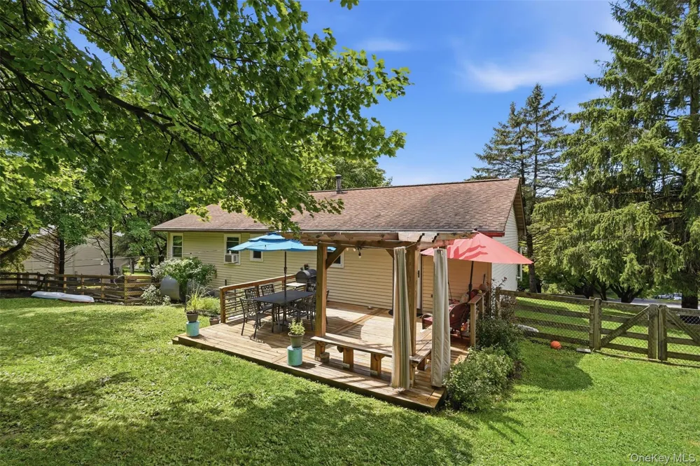 35 Beverly Drive Warwick, NY 10990