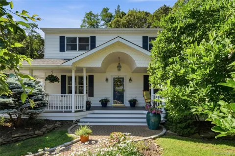 8 Harrison Avenue