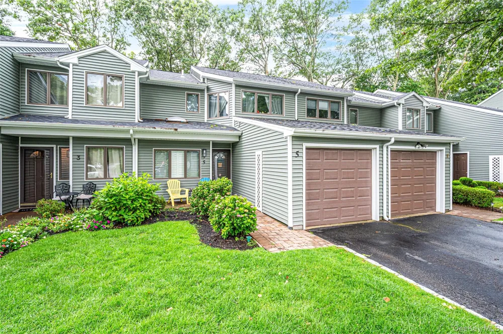 5 Jeremy Circle Nesconset, NY 11767