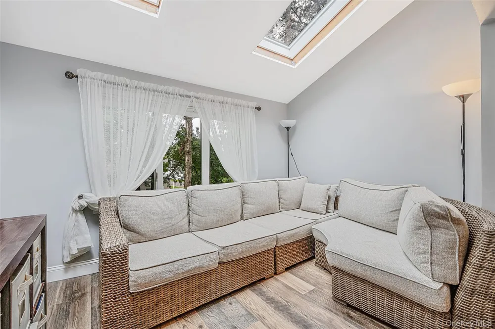 5 Jeremy Circle Nesconset, NY 11767