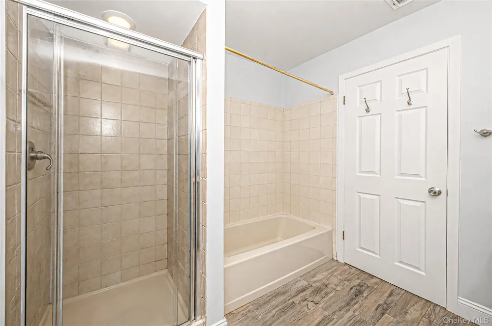 5 Jeremy Circle Nesconset, NY 11767