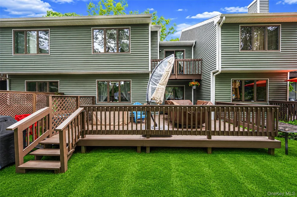 5 Jeremy Circle Nesconset, NY 11767
