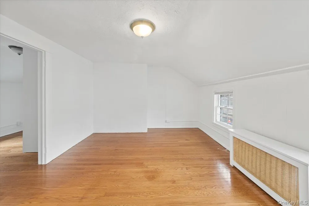 9 Dearman Street Irvington, NY 10533