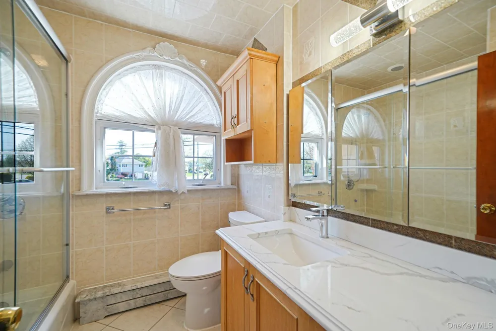 1072 Hicksville Road Seaford, NY 11783