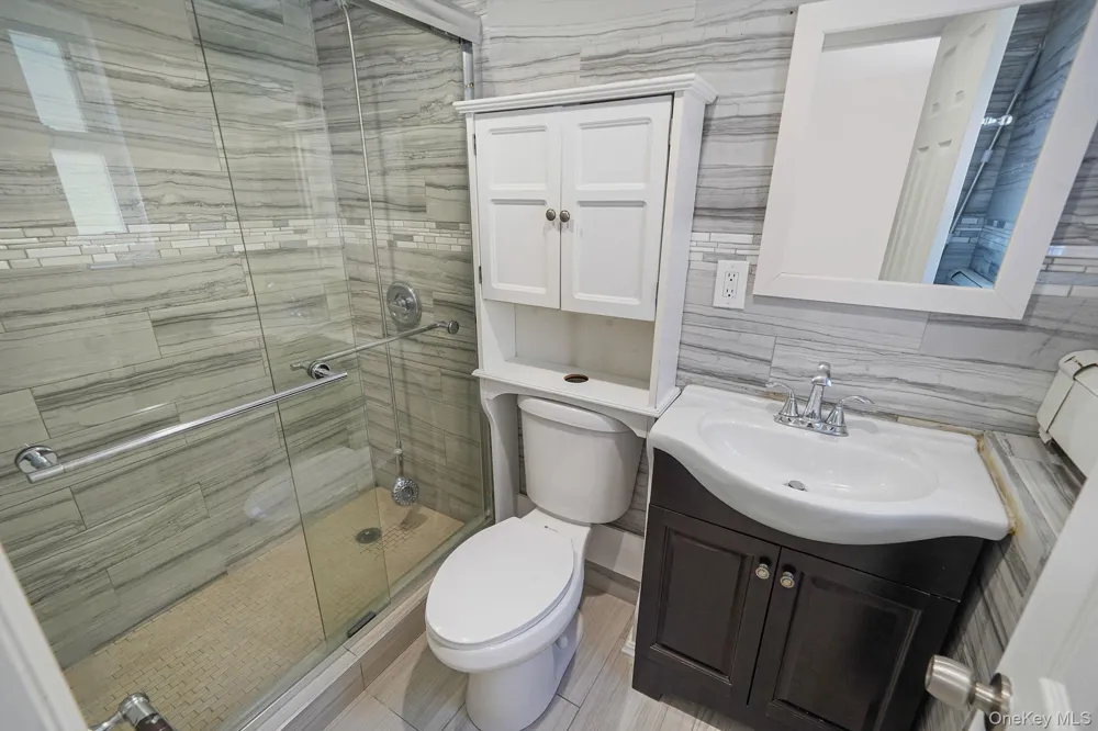 1072 Hicksville Road Seaford, NY 11783
