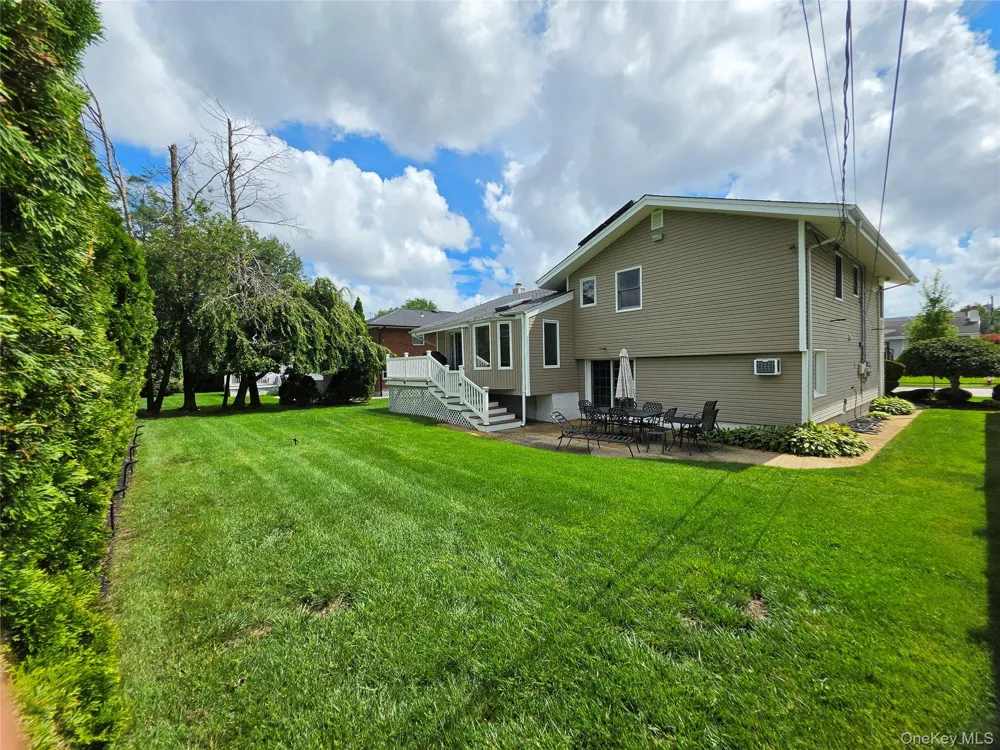 177 Forest Drive Jericho, NY 11753