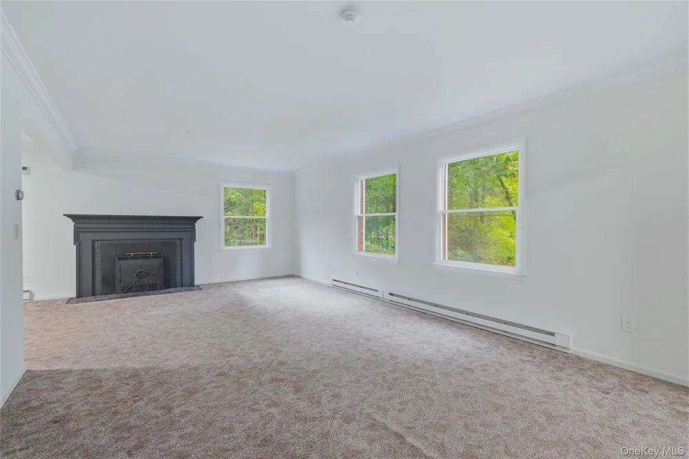 2320 Glasco Turnpike Woodstock, NY 12498