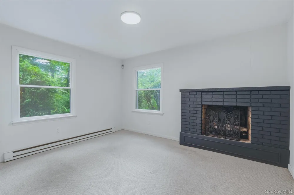 2320 Glasco Turnpike Woodstock, NY 12498