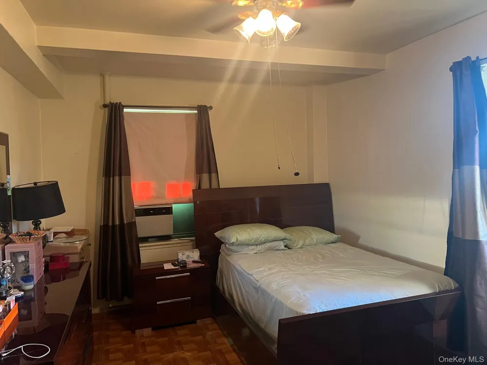 14 Metropolitan Oval #5G Bronx, NY 10462