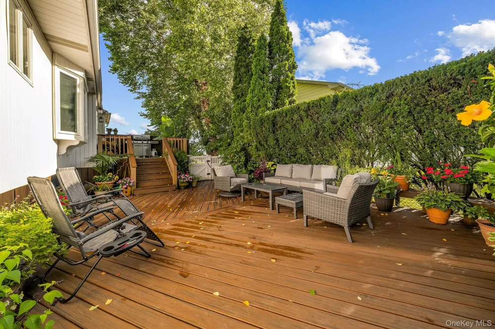 1 Cortland Avenue Jericho, NY 11753