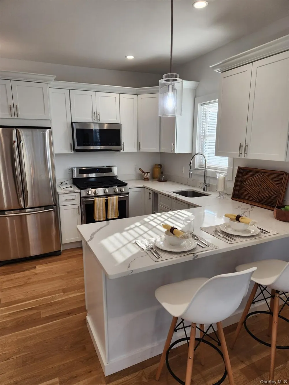 156 Jefferson Avenue #1 Roslyn Heights, NY 11577