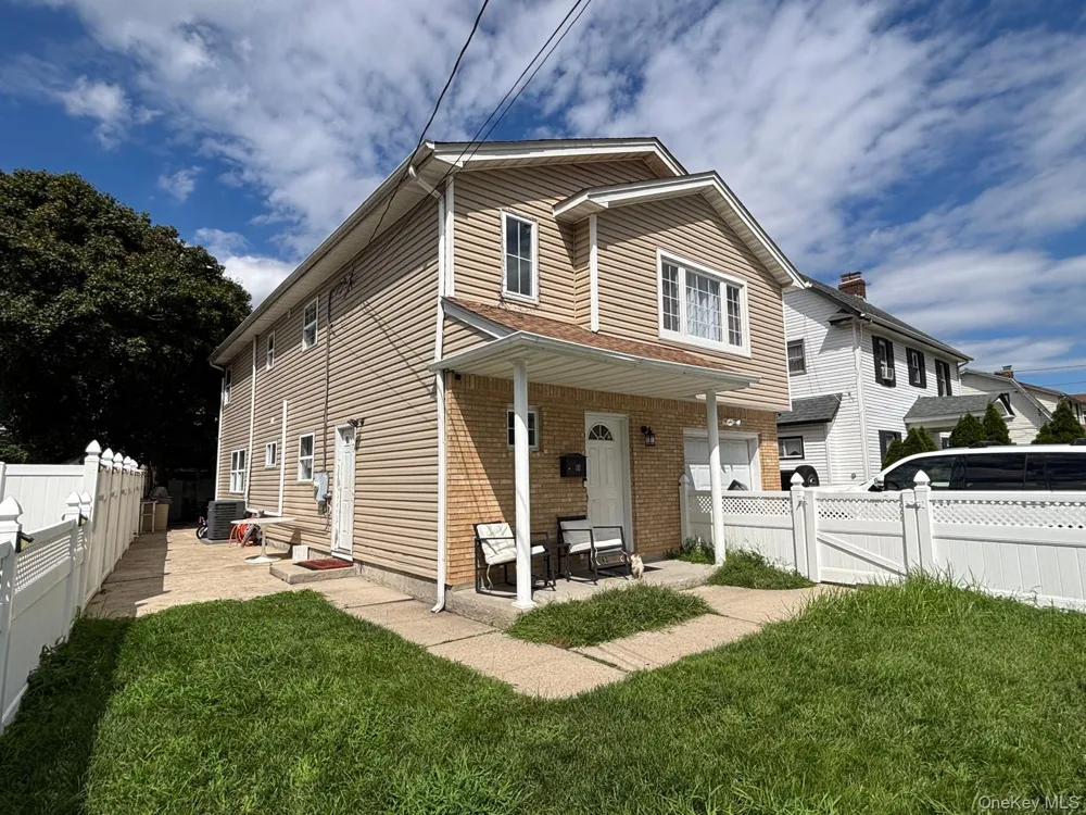 93 Peters Avenue Hempstead, NY 11550