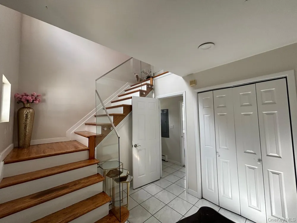 93 Peters Avenue Hempstead, NY 11550