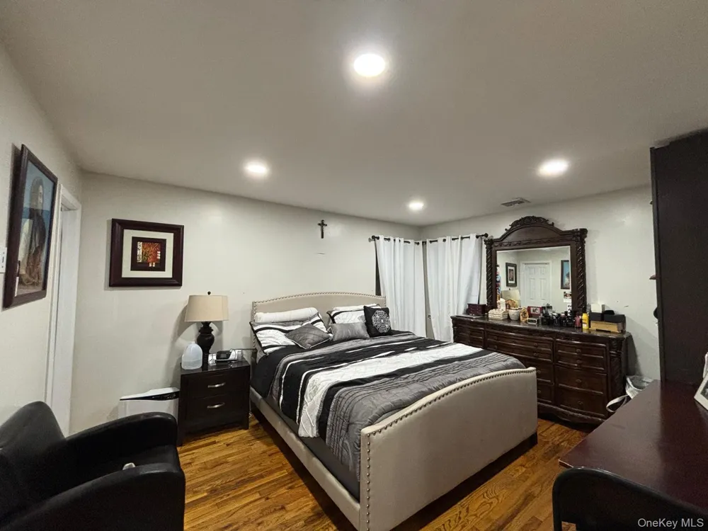 93 Peters Avenue Hempstead, NY 11550