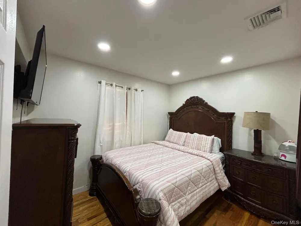 93 Peters Avenue Hempstead, NY 11550