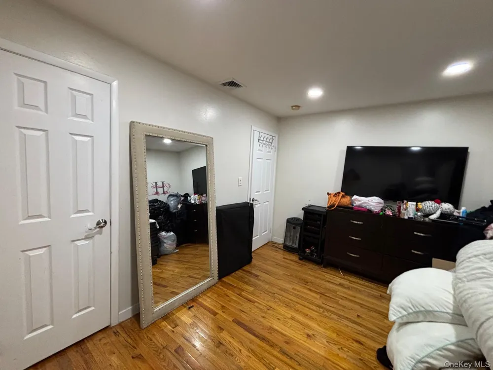 93 Peters Avenue Hempstead, NY 11550