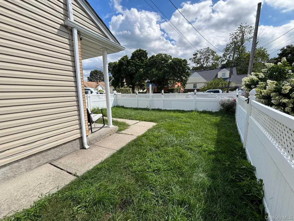 93 Peters Avenue Hempstead, NY 11550
