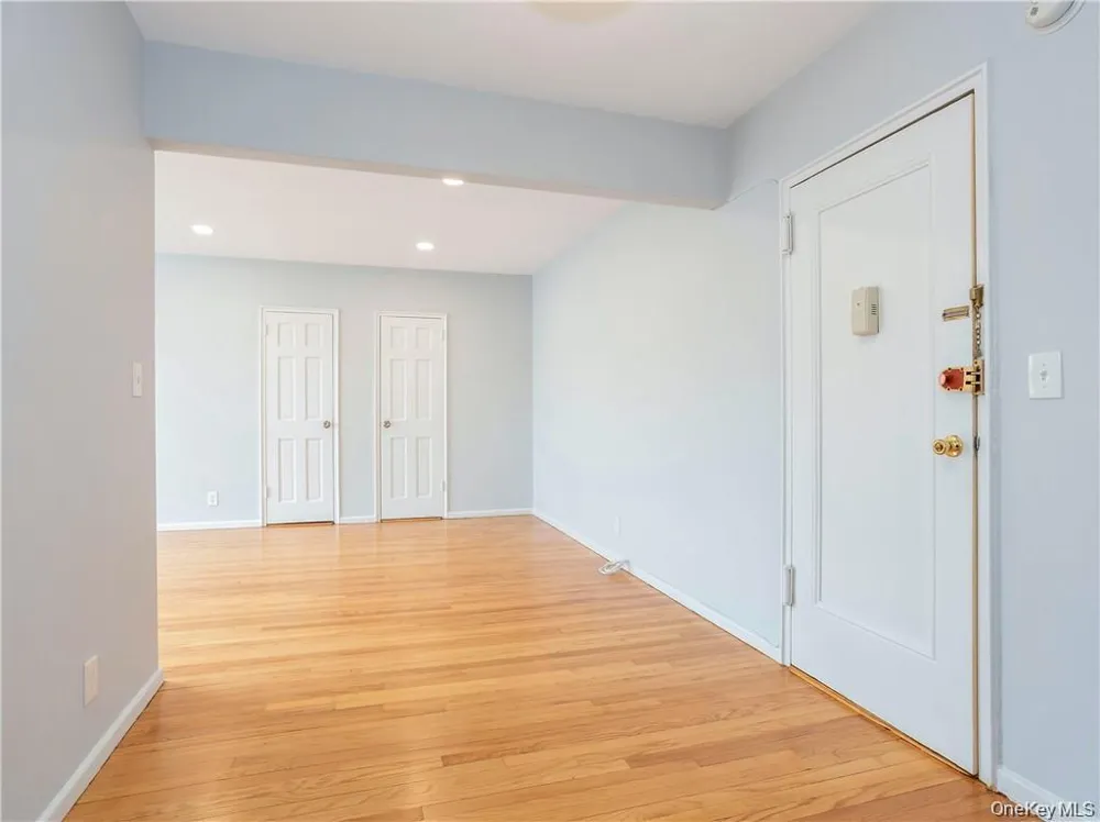 15 Quinby Avenue #1E White Plains, NY 10606