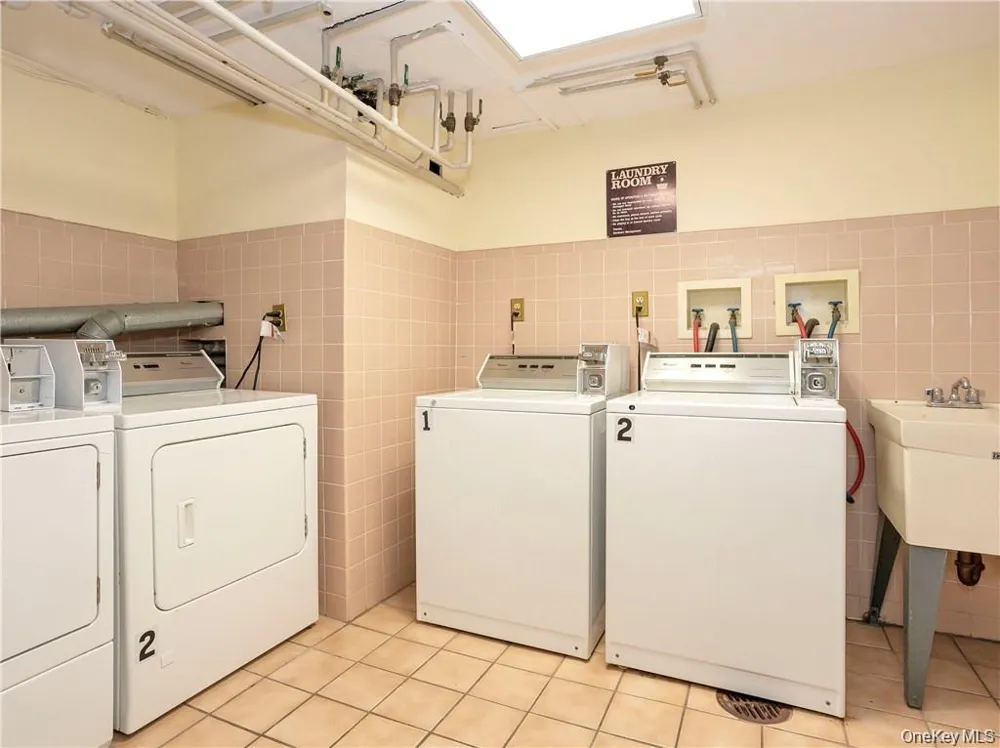 15 Quinby Avenue #1E White Plains, NY 10606