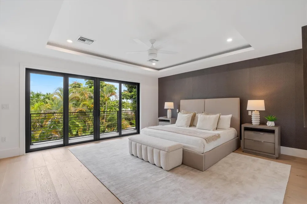 1133 NE 12th Avenue Fort Lauderdale, FL 33304