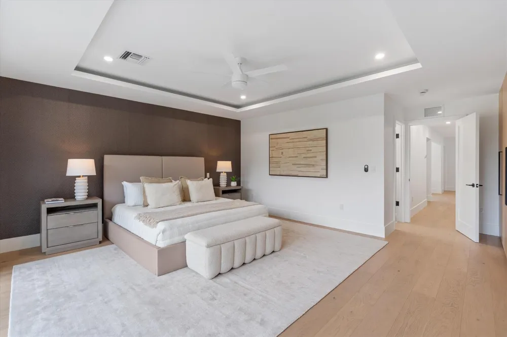 1133 NE 12th Avenue Fort Lauderdale, FL 33304