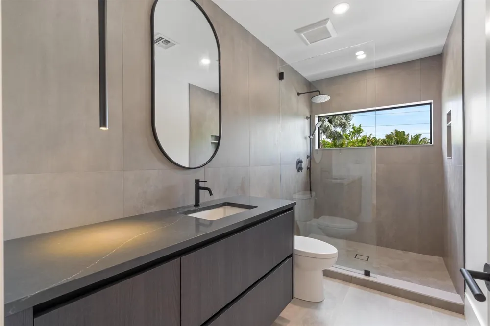 1133 NE 12th Avenue Fort Lauderdale, FL 33304