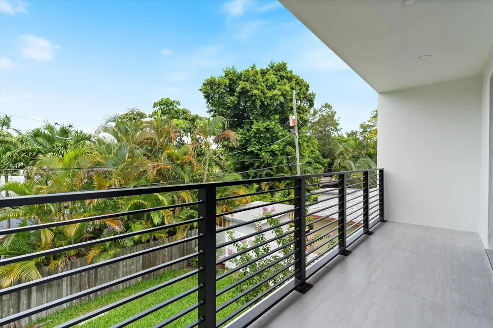 1133 NE 12th Avenue Fort Lauderdale, FL 33304