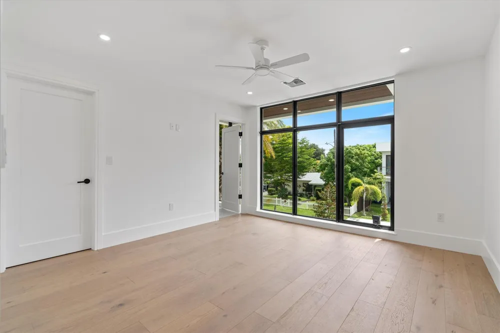 1133 NE 12th Avenue Fort Lauderdale, FL 33304