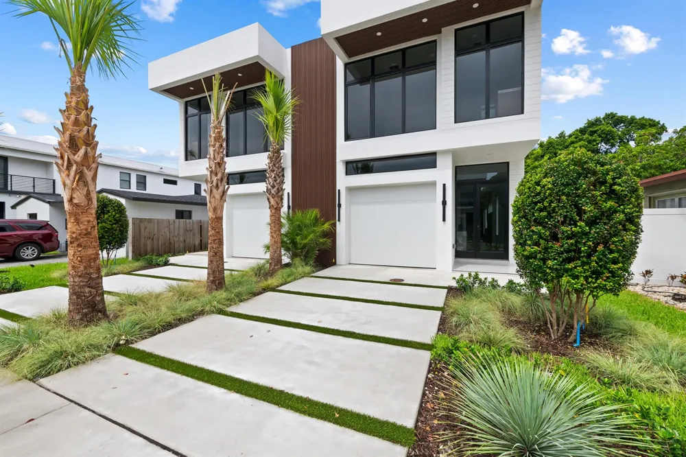 1133 NE 12th Avenue Fort Lauderdale, FL 33304