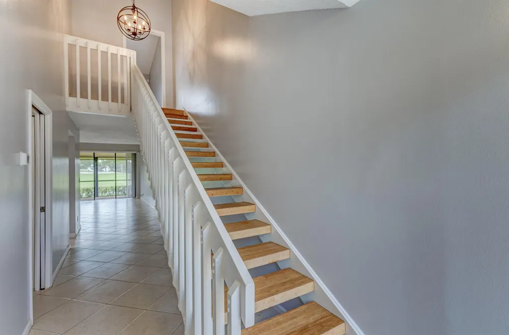 227 OLD MEADOW WAY Palm Beach Gardens, FL 33418