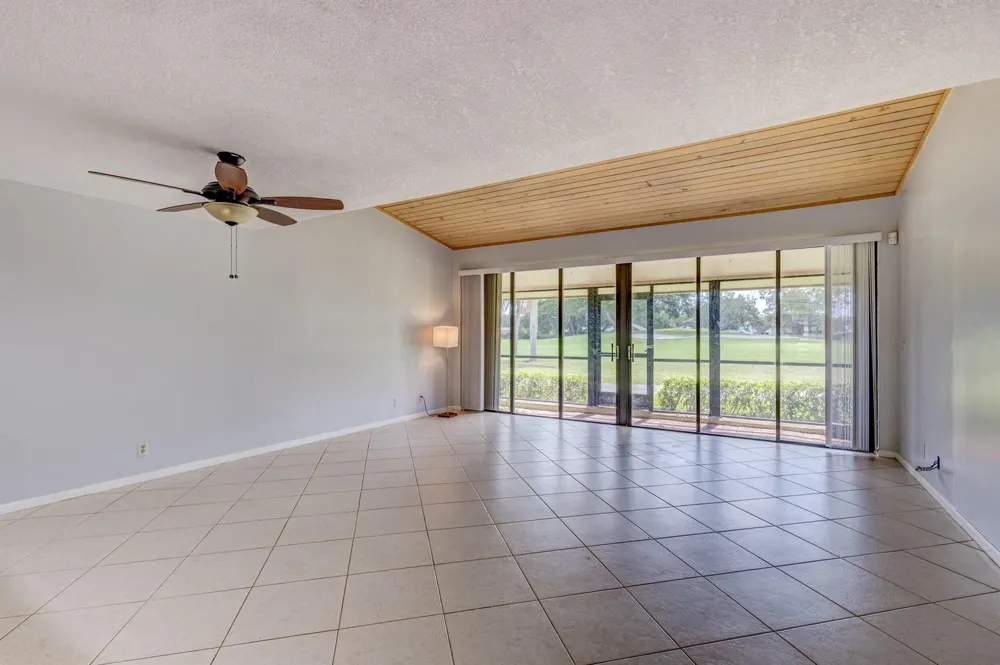 227 OLD MEADOW WAY Palm Beach Gardens, FL 33418