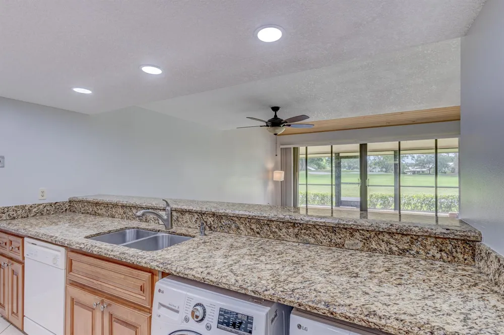 227 OLD MEADOW WAY Palm Beach Gardens, FL 33418