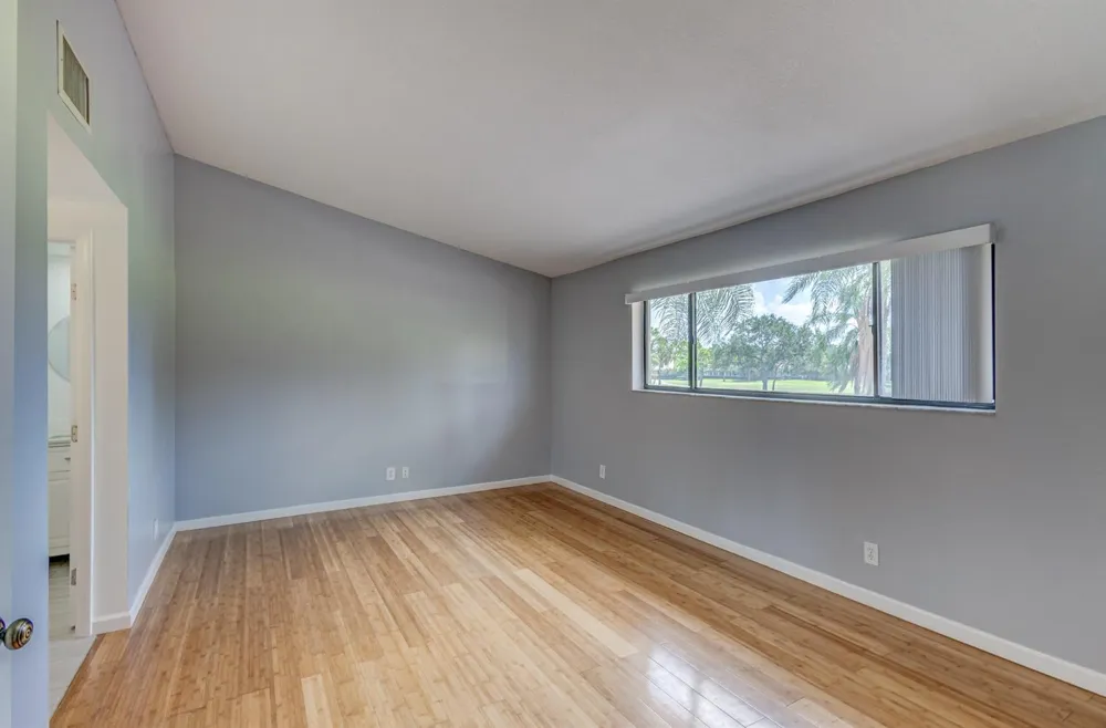 227 OLD MEADOW WAY Palm Beach Gardens, FL 33418