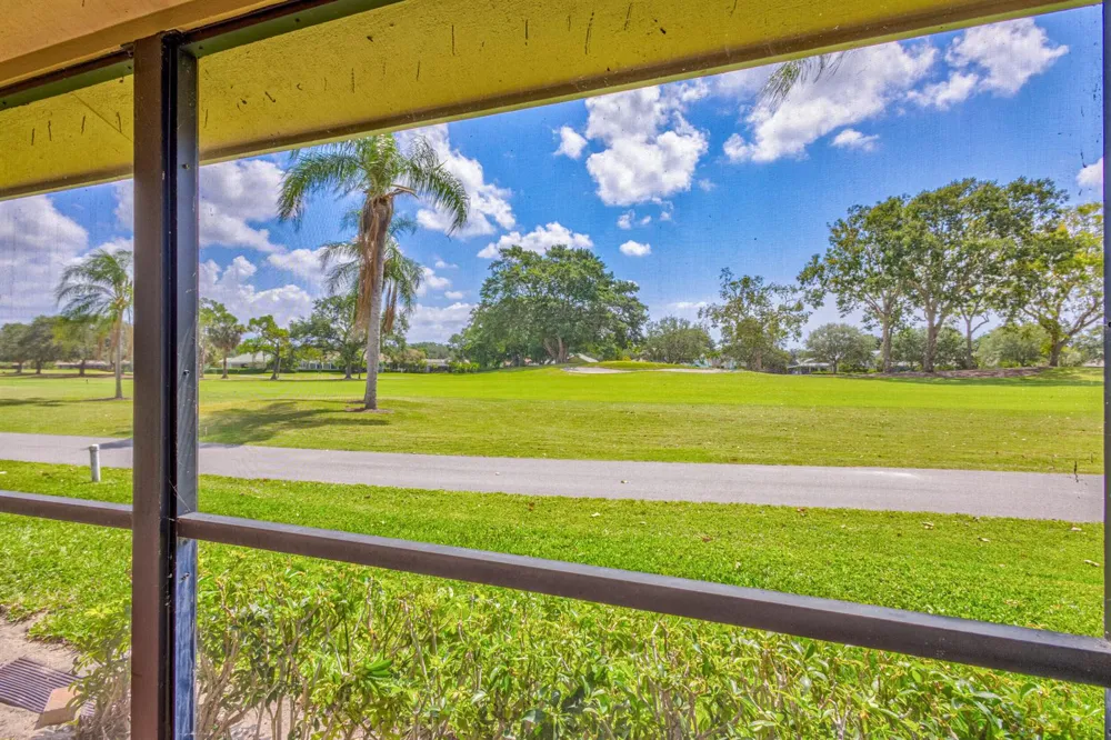227 OLD MEADOW WAY Palm Beach Gardens, FL 33418