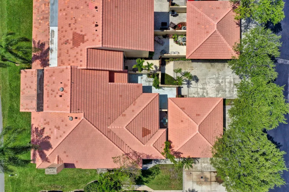 227 OLD MEADOW WAY Palm Beach Gardens, FL 33418