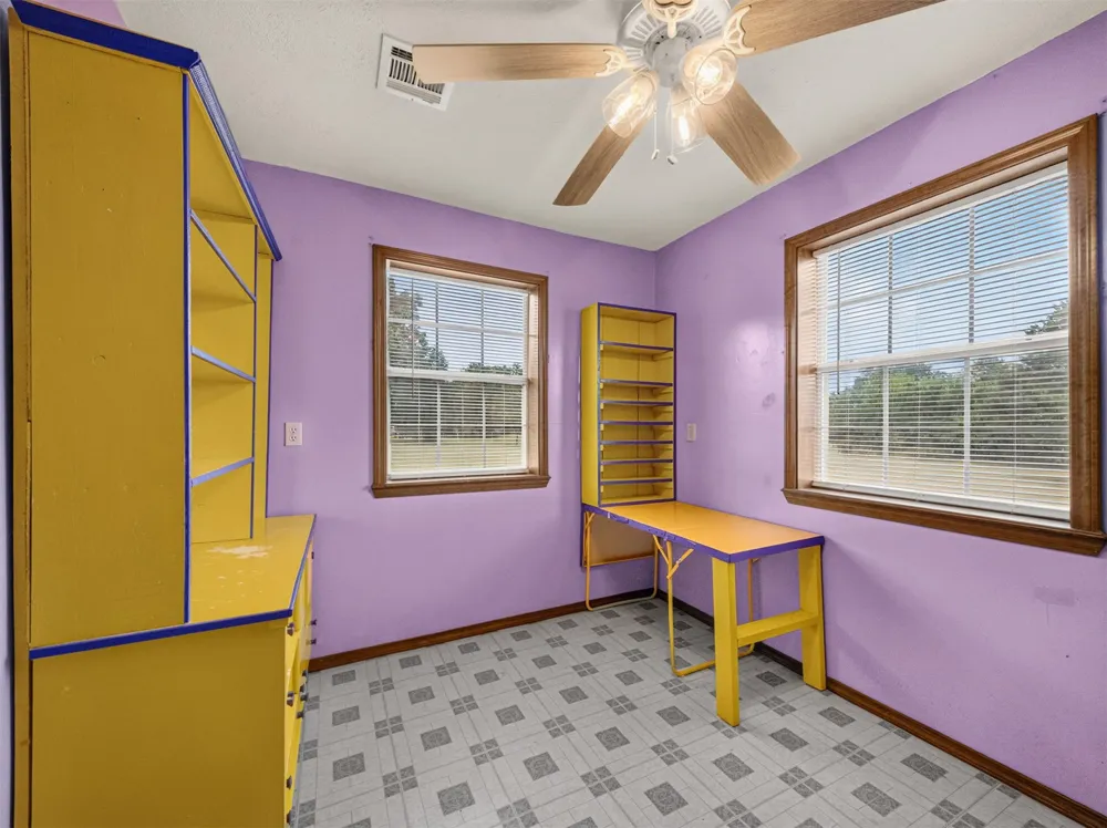 8611 100th Avenue W Skiatook, OK 74070