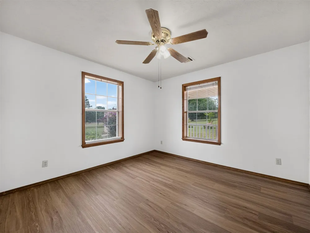 8611 100th Avenue W Skiatook, OK 74070