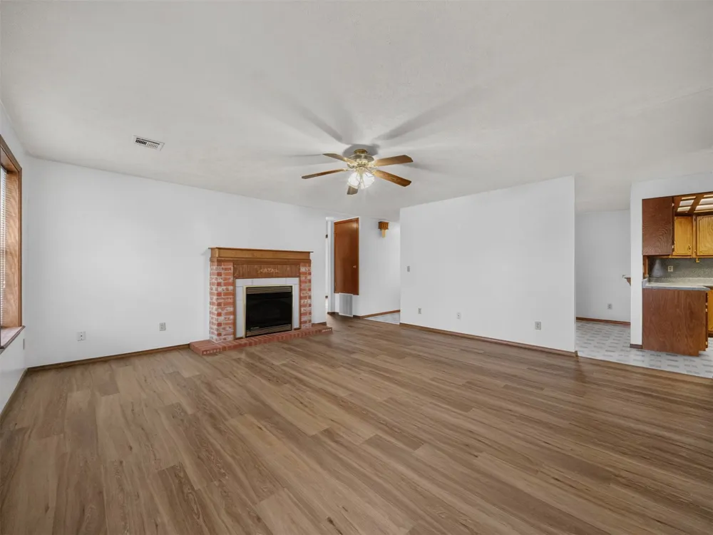 8611 100th Avenue W Skiatook, OK 74070