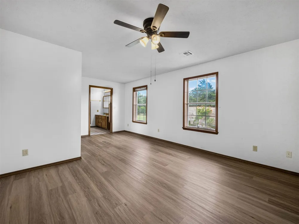 8611 100th Avenue W Skiatook, OK 74070