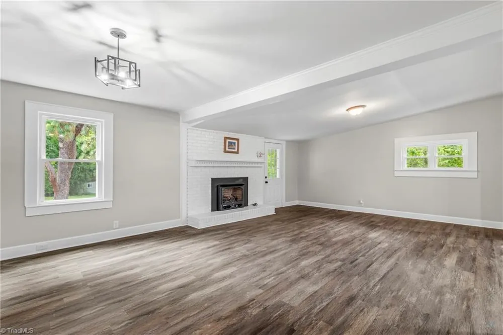156 Payne Road Thomasville, NC 27360
