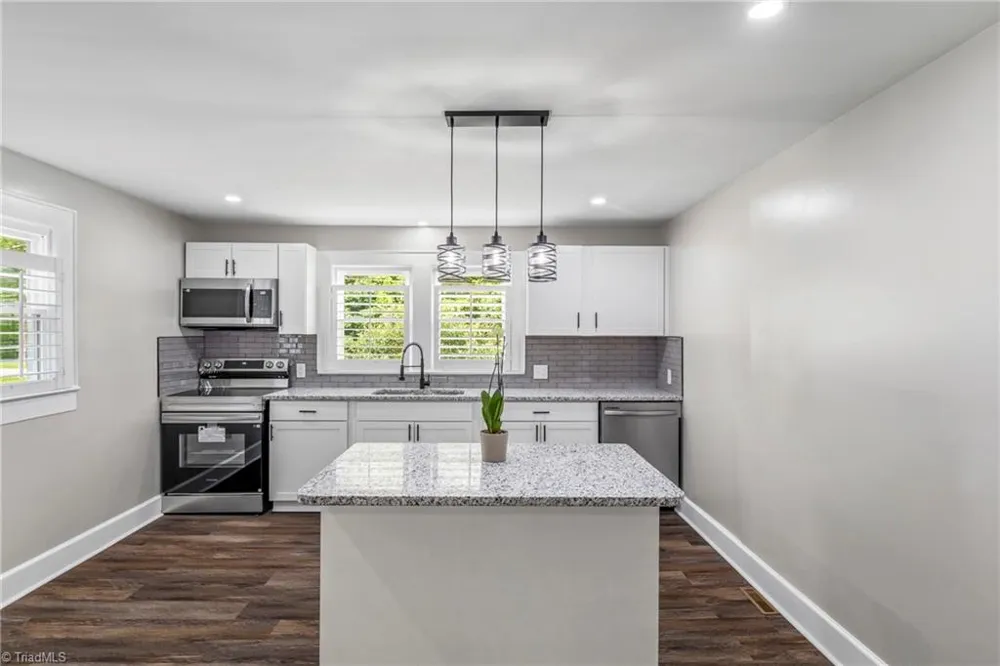 156 Payne Road Thomasville, NC 27360