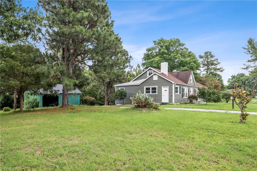 156 Payne Road Thomasville, NC 27360