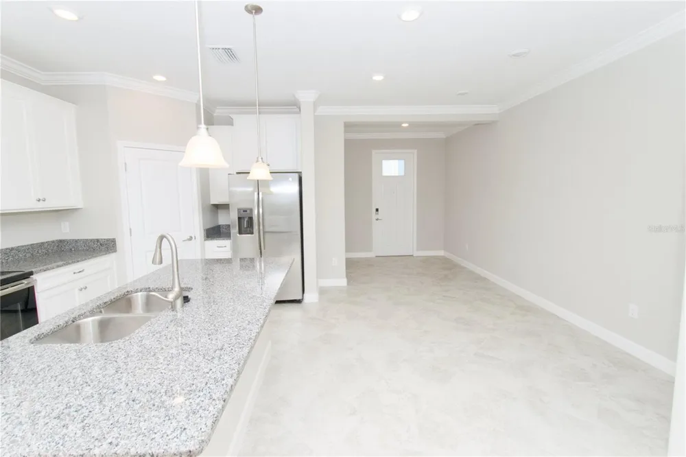 18622 NOBLE CASPIAN DRIVE Lutz, FL 33558
