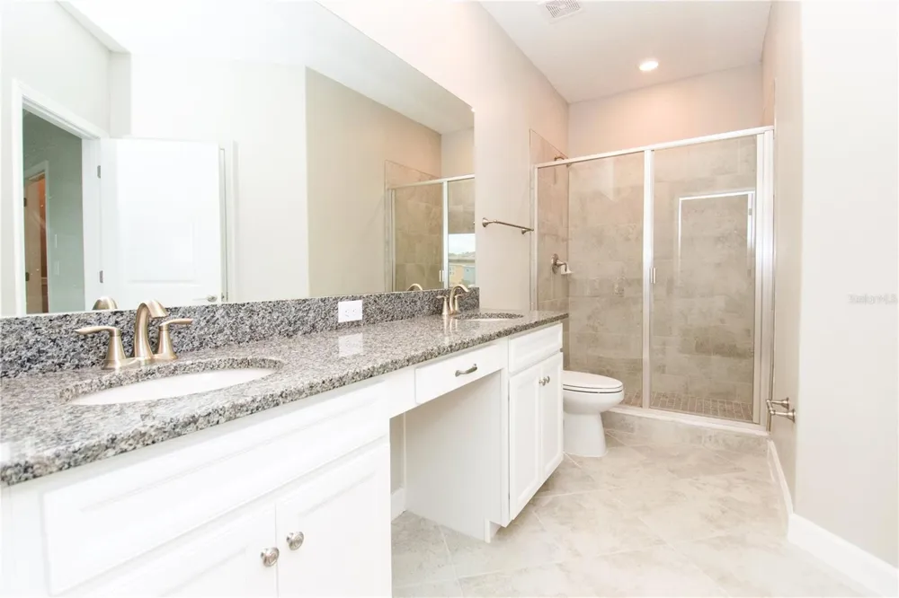 18622 NOBLE CASPIAN DRIVE Lutz, FL 33558