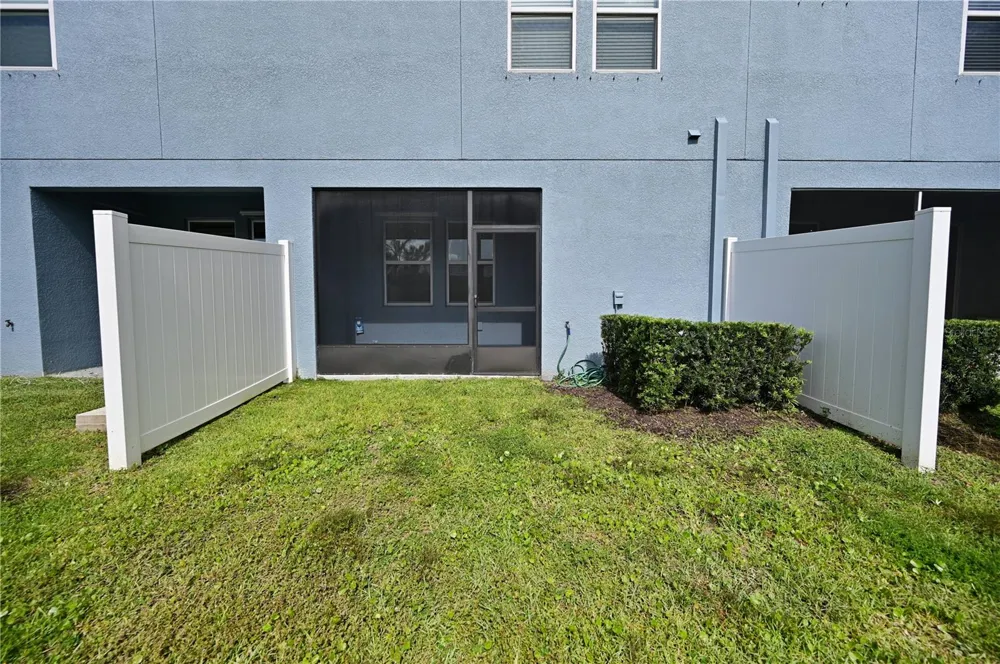 18622 NOBLE CASPIAN DRIVE Lutz, FL 33558