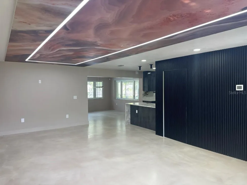 3197 WALNUT STREET NE St Petersburg, FL 33704